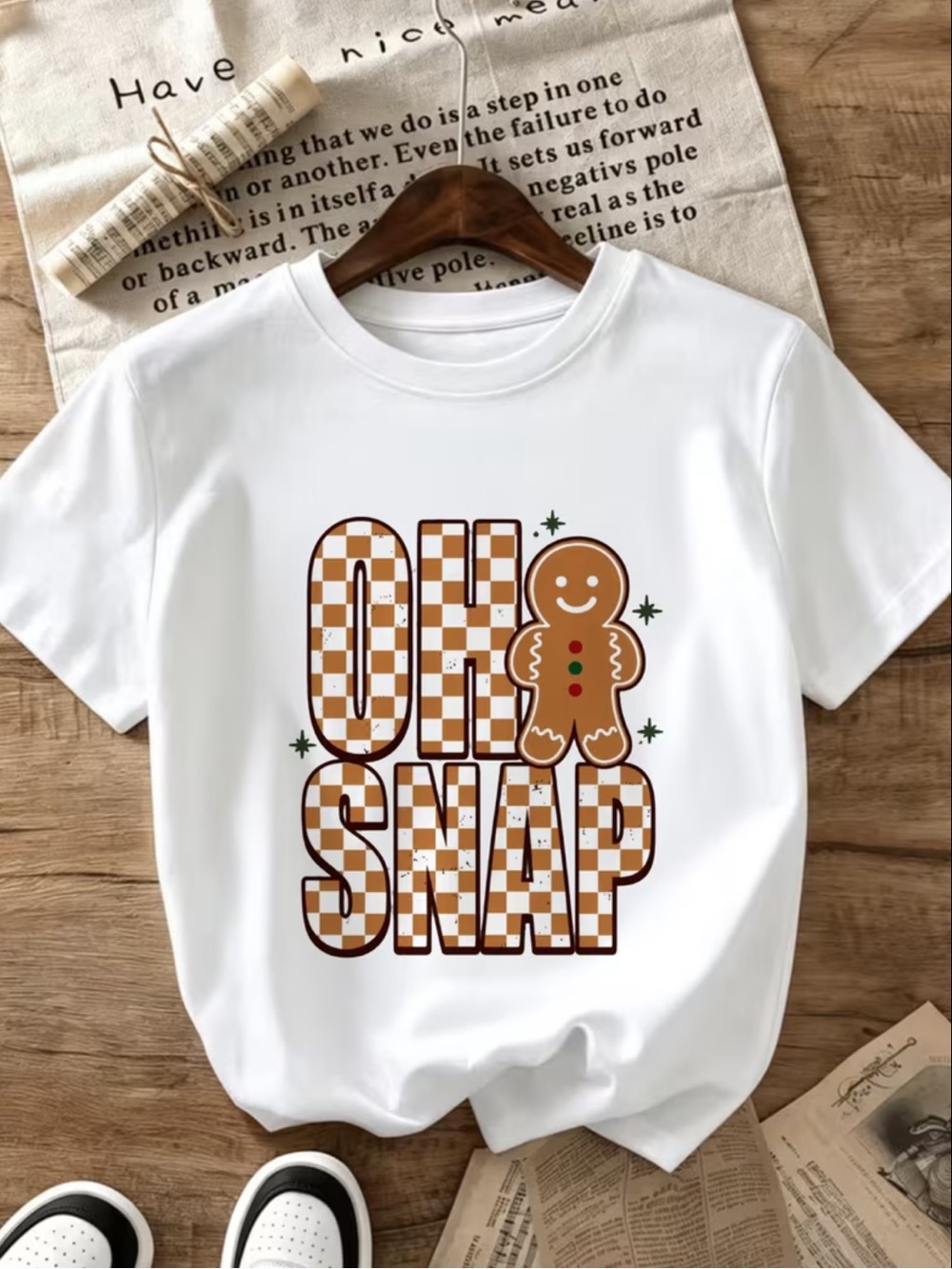 Gingerbread OH SNAP Graphic Tee in White NWT (LARGE)